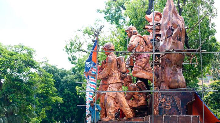 Video: Cận cảnh tượng đài chiến sĩ CSGT và PCCC tại công viên Thống Nhất