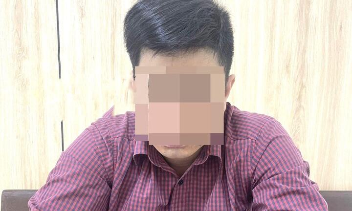 Chủ cơ sở kinh doanh thiết bị y tế sàm sỡ nhiều nữ sinh làm thêm