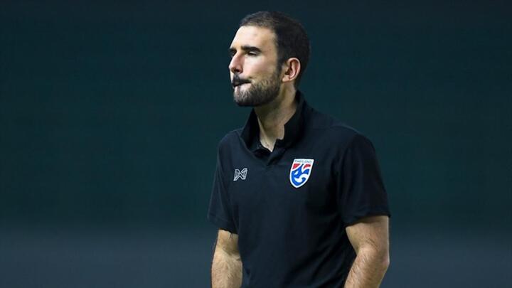 HLV U19 Thái Lan: 'Không hiểu tại sao thua U19 Lào'