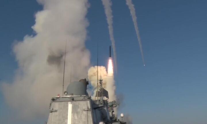 Nga tuyên bố tập kích tên lửa vào cuộc họp của Không quân Ukraine