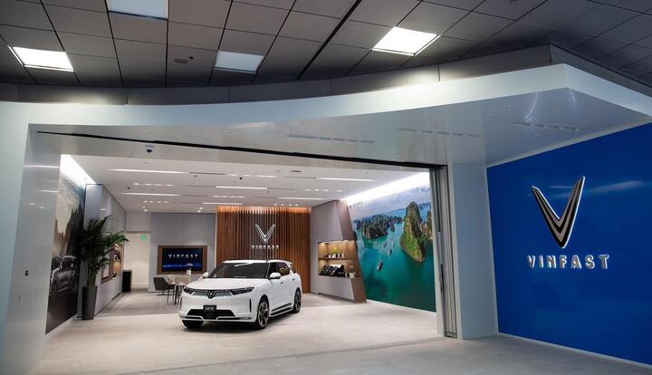 VinFast đồng loạt khai trương 6 trung tâm bán hàng tại Mỹ