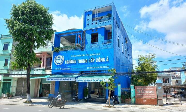 Hiệu trưởng bị bắt, Trường Trung cấp Đông Á bị đình chỉ tuyển sinh