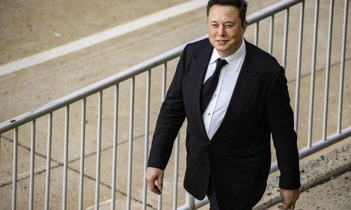 Liệu Elon Musk có thể xoay xở với hàng loạt rắc rối?