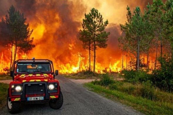 Cháy rừng ở Pháp và Tây Ban Nha, hàng nghìn người phải sơ tán