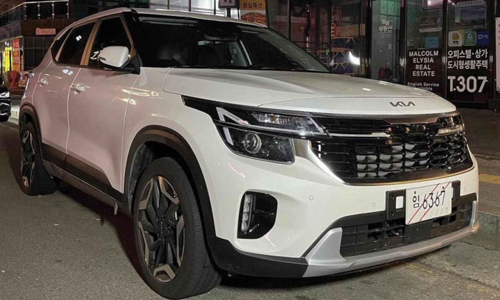 Cận cảnh mẫu Kia Seltos 2023 mới ra mắt tại Hàn Quốc
