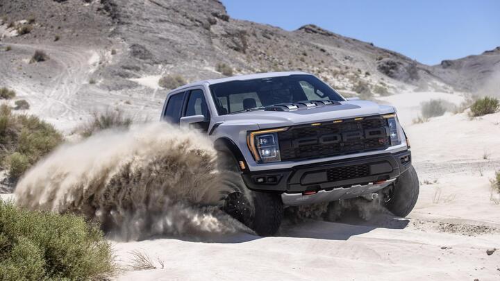 Ford ra mắt F-150 Raptor phiên bản R mạnh 700 mã lực