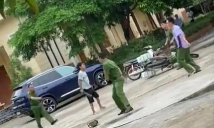 Danh tính kẻ cầm dao xông vào ủy ban chém cán bộ ở Tuyên Quang