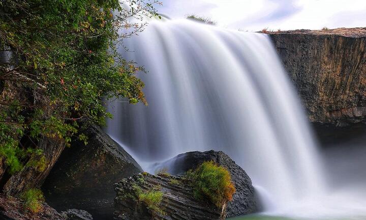 Ảnh: Thác Dray Nur, 'nàng thơ' đẹp thổn thức giữa đại ngàn Tây Nguyên