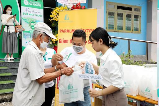 Boston Pharma đồng hành cùng An Khang cấp thuốc miễn phí cho người nghèo