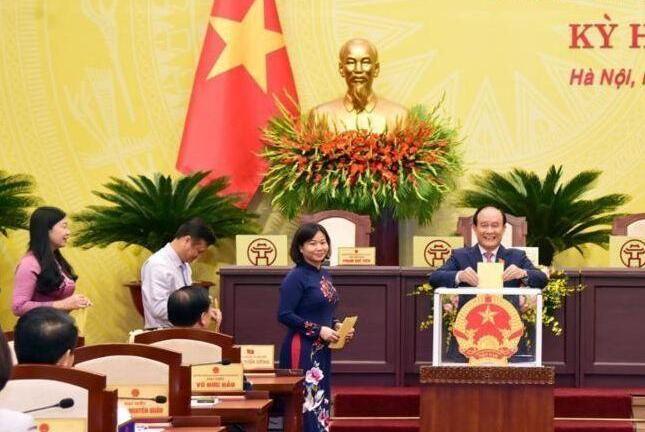 Hà Nội và TPHCM có không quá 5 phó chủ tịch UBND