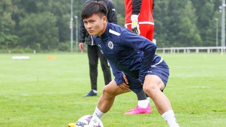 Quang Hải chơi 30 phút trong thất bại của Pau FC