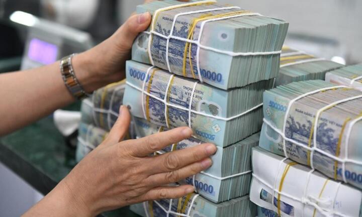 Thu ngân sách băng băng về đích chưa hẳn đã đáng mừng