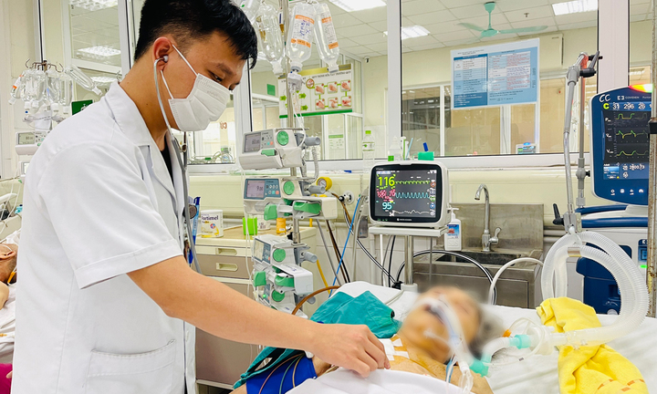 Cúm A tăng bất thường, nhiều bệnh nhân chuyển nặng khi đến viện muộn