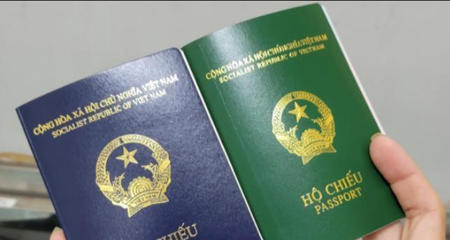 Đại sứ quán Việt Nam tại Đức tích cực giải quyết vấn đề liên quan hộ chiếu mới