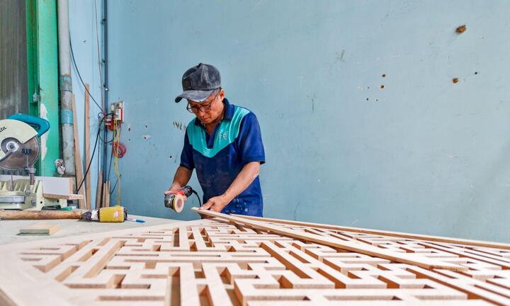 Nghề mộc - 'thổi hồn' vào thớ gỗ để làm đẹp cho đời