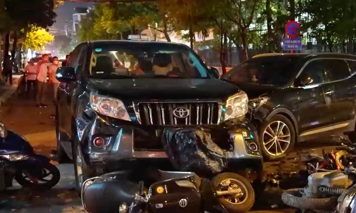 Ô tô tông liên hoàn ở Hà Nội: Tài xế không vi phạm nồng độ cồn và ma túy