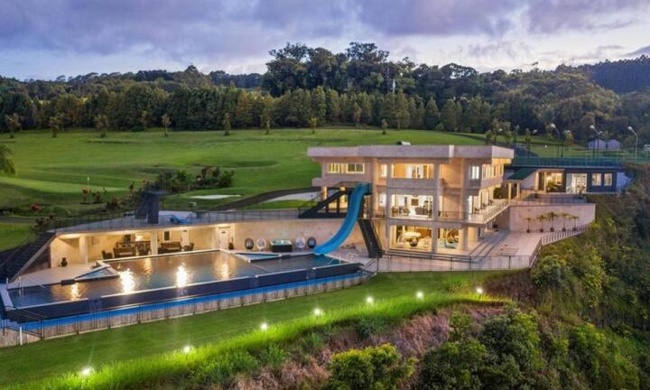 Biệt thự nghỉ dưỡng mà Justin Bieber thuê 10.000 USD/đêm sang chảnh cỡ nào?