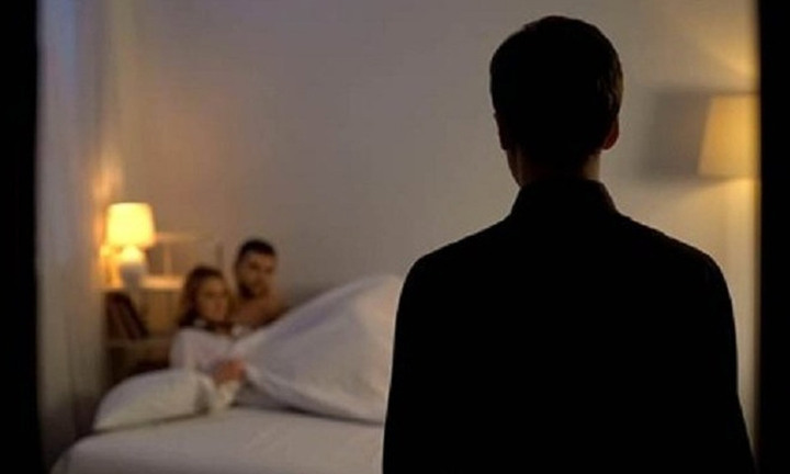 Cửa sổ tình yêu: Quá bình tĩnh khi bắt quả tang vợ ngoại tình
