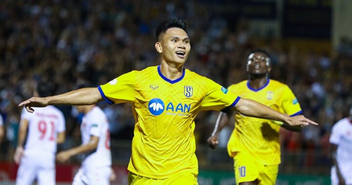 Trực tiếp bóng đá Viettel vs SLNA vòng 13 V-League 2022