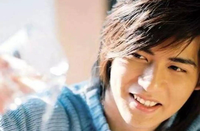 Châu Du Dân bị bạn thân của vợ lừa tiền bảo hiểm, mất 27 tỷ đồng