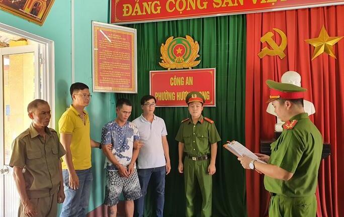 Trộm 1,7 tỷ đồng rồi đưa về nhà mẹ cất giấu