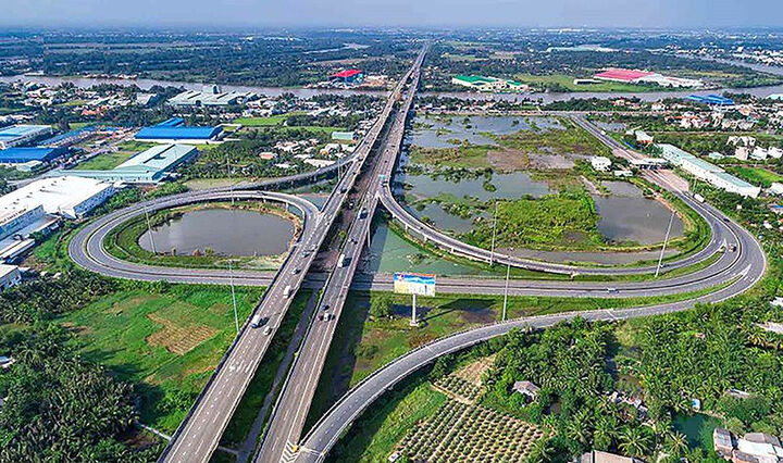 Không tiêu được tiền, Bình Dương, Hà Nội, Đồng Nai xin trả lại