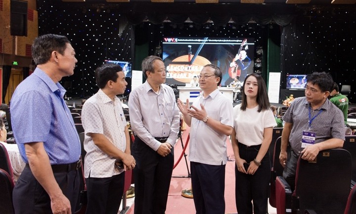 'Tác phẩm phát thanh trực tiếp phản ánh kịp thời hiện thực cuộc sống'