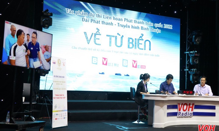 Đài PT-TH Bình Thuận gây xúc động với câu chuyện 9 ngư dân sống sót trở về