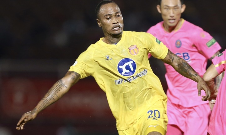 CLB Nam Định, Sài Gòn FC chốt ngoại binh vào phút chót