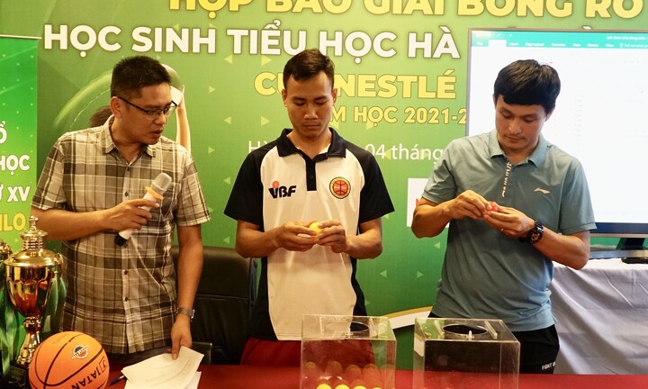 95 đội dự giải bóng rổ học sinh tiểu học Hà Nội 2022