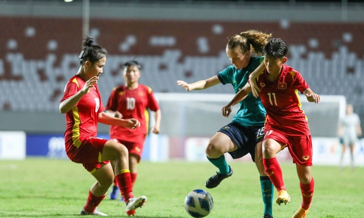 Thua U18 Australia ở chung kết, U18 Việt Nam về nhì tại giải Đông Nam Á