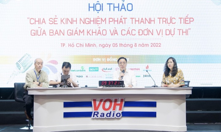 'Công chúng hiện nay có thể theo dõi phát thanh trên đa dạng nền tảng'