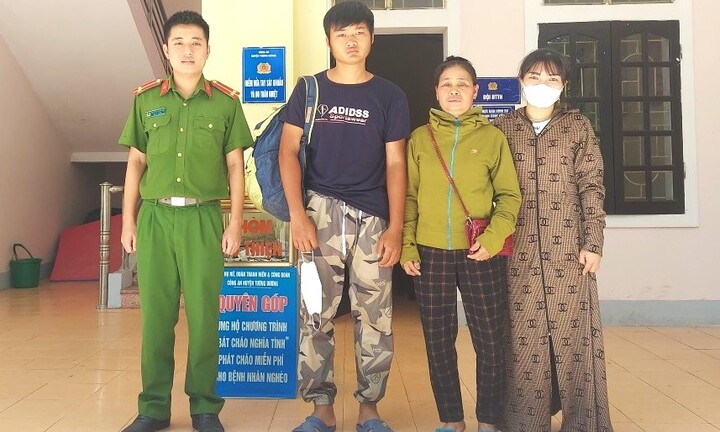 Nam thanh niên 10 năm lưu lạc ở Trung Quốc đã về đến Nghệ An