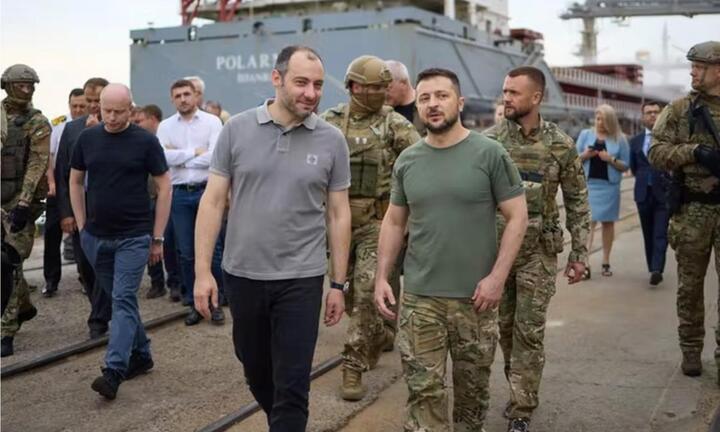 Phương Tây sẽ không để Ukraine vỡ nợ giữa lúc xung đột với Nga?