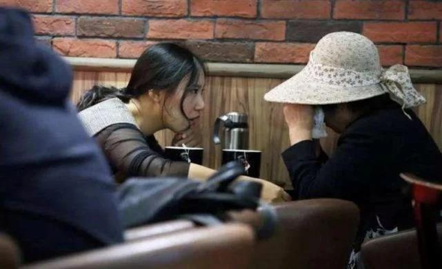 Nghề thuyết phục 'tiểu tam' thôi đeo bám đàn ông có vợ