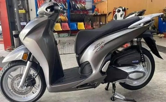 Từng chênh 50 triệu, giá xe Honda SH 350i bất ngờ giảm mạnh