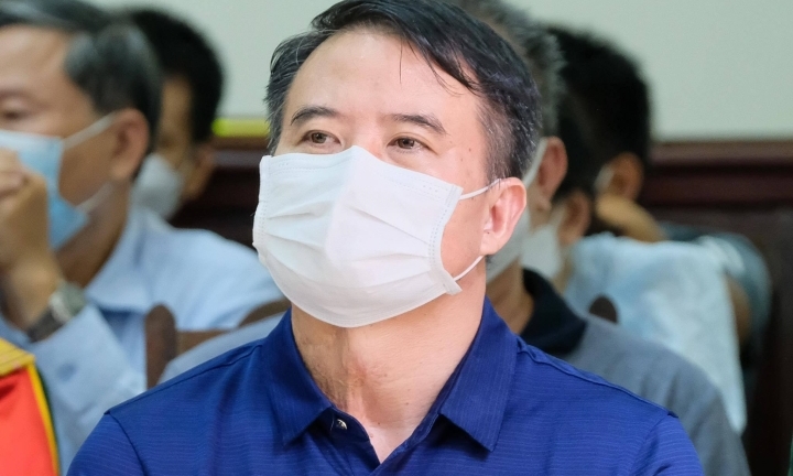 Cựu Đại tá Biên phòng bảo kê đường dây buôn lậu xăng dầu nộp đơn kháng cáo