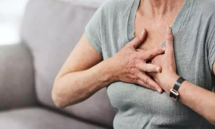 Làm dịu chứng ợ nóng với 9 biện pháp khắc phục dễ dàng tại nhà