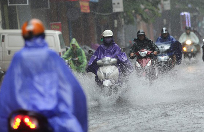 Thời tiết ngày 7/8: Mưa rào và dông ở khắp các vùng miền