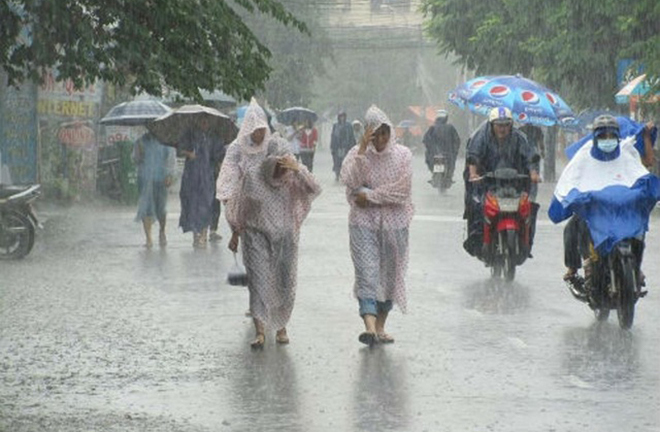 Vùng áp thấp khả năng mạnh lên, Trung Bộ và Nam Bộ mưa dông