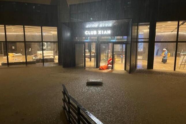 Hàn Quốc: Mưa lớn kỷ lục ở Seoul khiến 7 người thiệt mạng