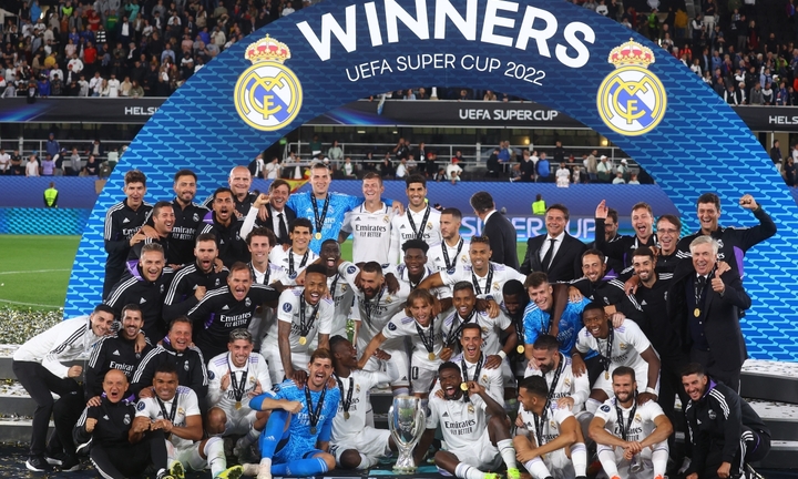 Thắng dễ Frankfurt, Real Madrid giành Siêu Cúp châu Âu 2022