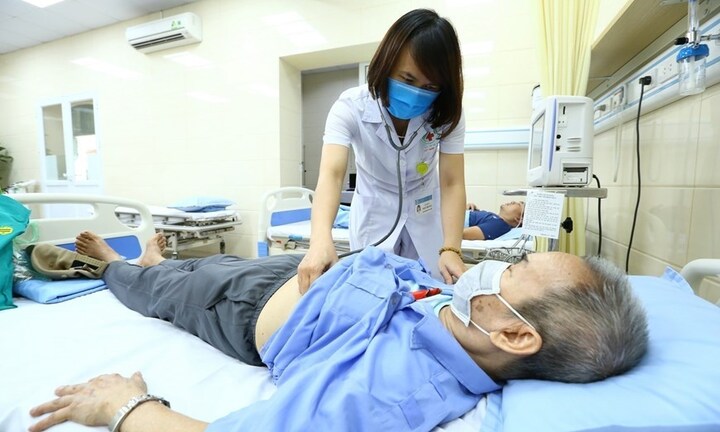 Mỗi người già Việt mắc ít nhất 3 bệnh, đặc biệt là bệnh mạn tính