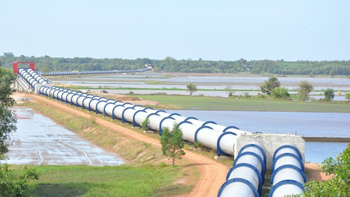 Video: Hệ thống tưới tiêu 1.300 tỷ đồng trên sông Vàm Cỏ Đông