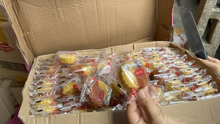 Thu giữ gần 11.000 bánh Trung thu không rõ nguồn gốc