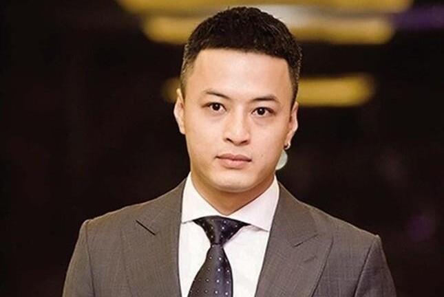 Hồng Đăng báo ốm, sẽ trình diện Nhà hát kịch Hà Nội trong vài ngày tới