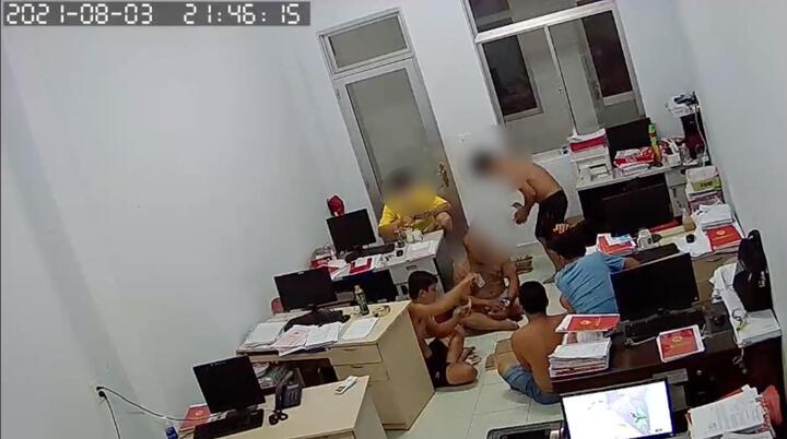 Xác minh thông tin PGĐ Văn phòng đăng ký đất đai ở Bến Tre đánh bài tại cơ quan