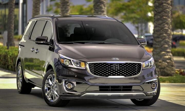 Triệu hồi hơn 28.000 xe Kia Sorento và Sedona vì lỗi cần số