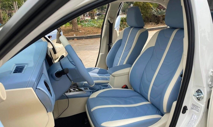 Chi tiền triệu độ ghế ô tô