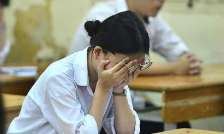 35% thí sinh bỏ xét tuyển đại học 2022: Có bất thường?